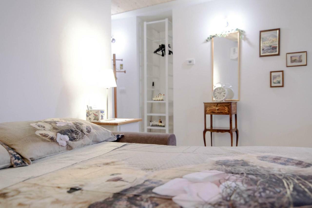 Il Borghetto Di Torno Apartment ภายนอก รูปภาพ